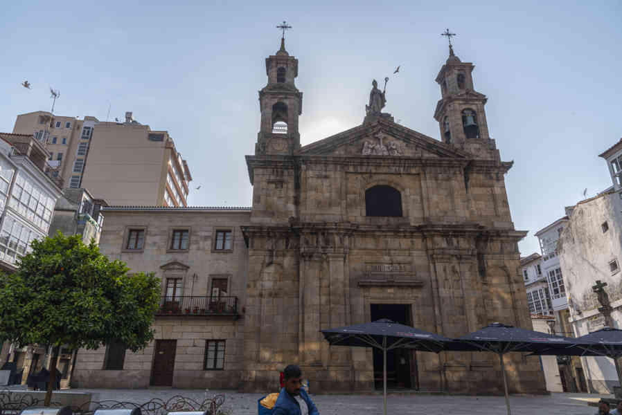 A Coruña 30 - iglesia de San Nicolás.jpg